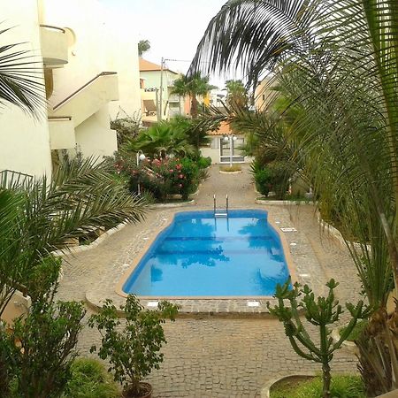 Apartamento T3 Encantador Com Piscina Wifi E Perto De Praia Санта-Мария Экстерьер фото